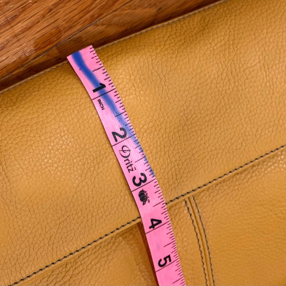 Yellow Tignanello Shoulder Bag; Leather Purse - Picture 6 of 6